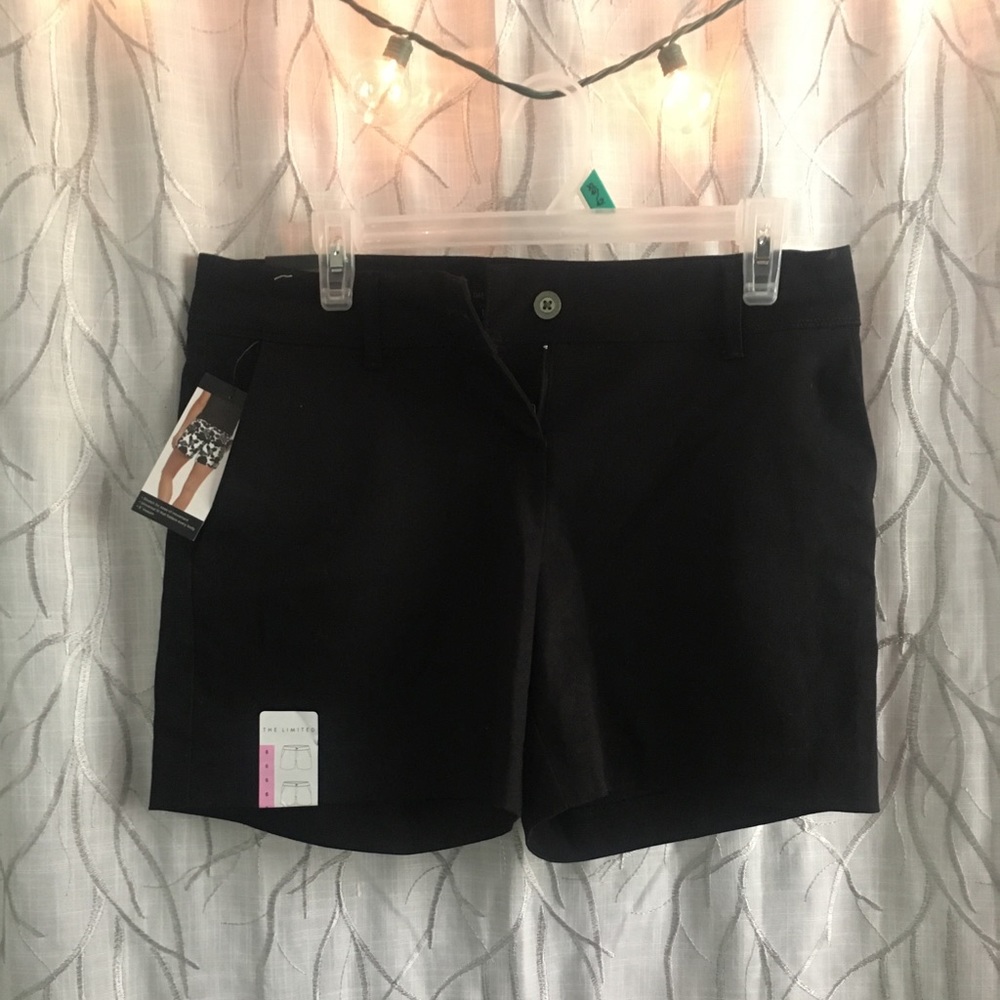 basic tailored shorts